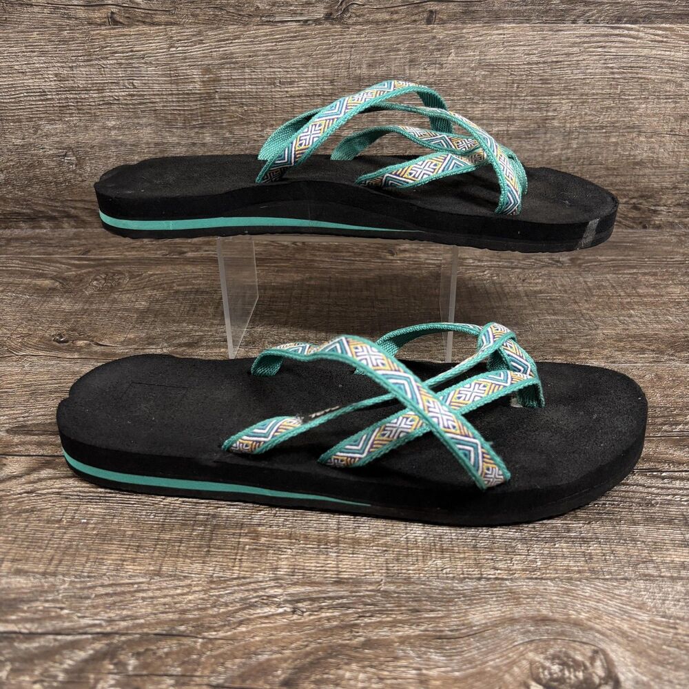 Teva Olowahu Sandals Women's 9 Black Multicolor Thong Strappy Comfort Shoes